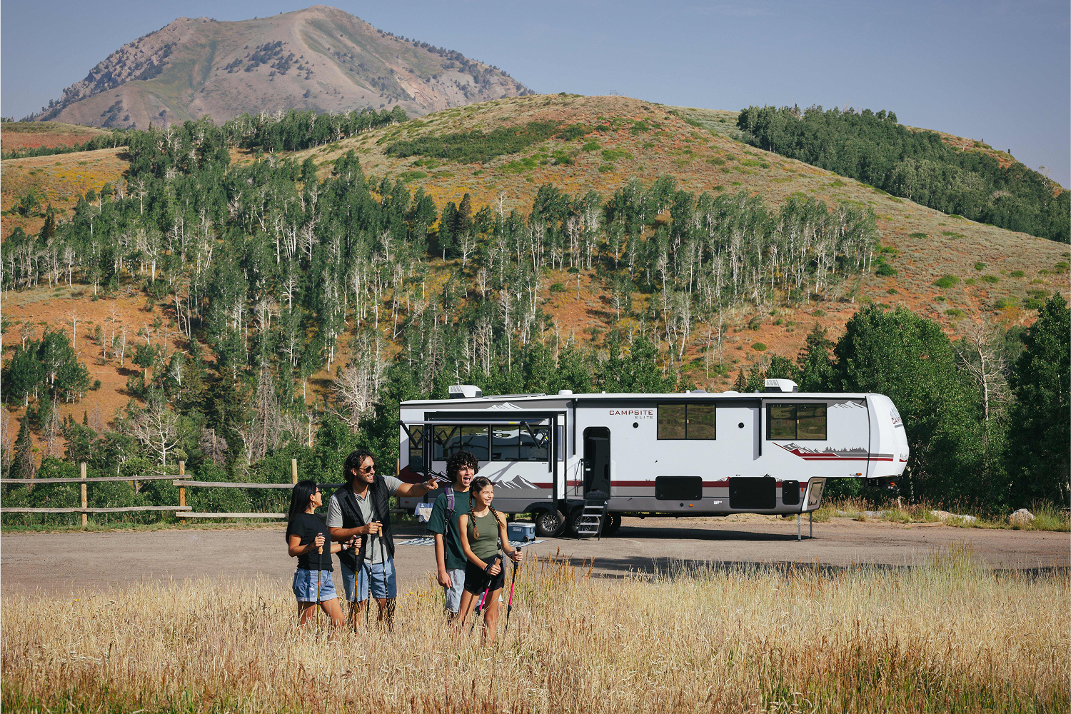 2 Campsite Elite 36RF IMG_4590-2
